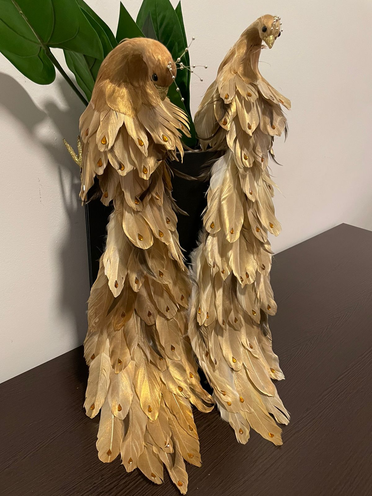 طاووس ذهبي للزينة