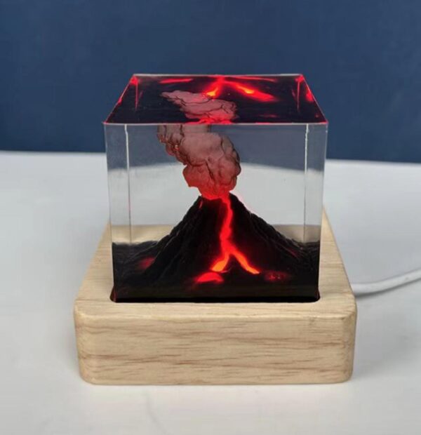 مصباح البركان المضيء