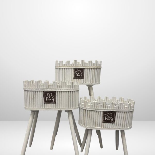 حوامل نباتات متدرجة بتصميم القلعة - ألوان متعددة